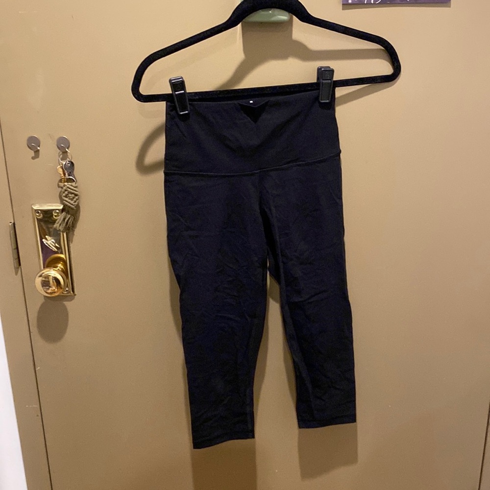Everlane cropped leggings